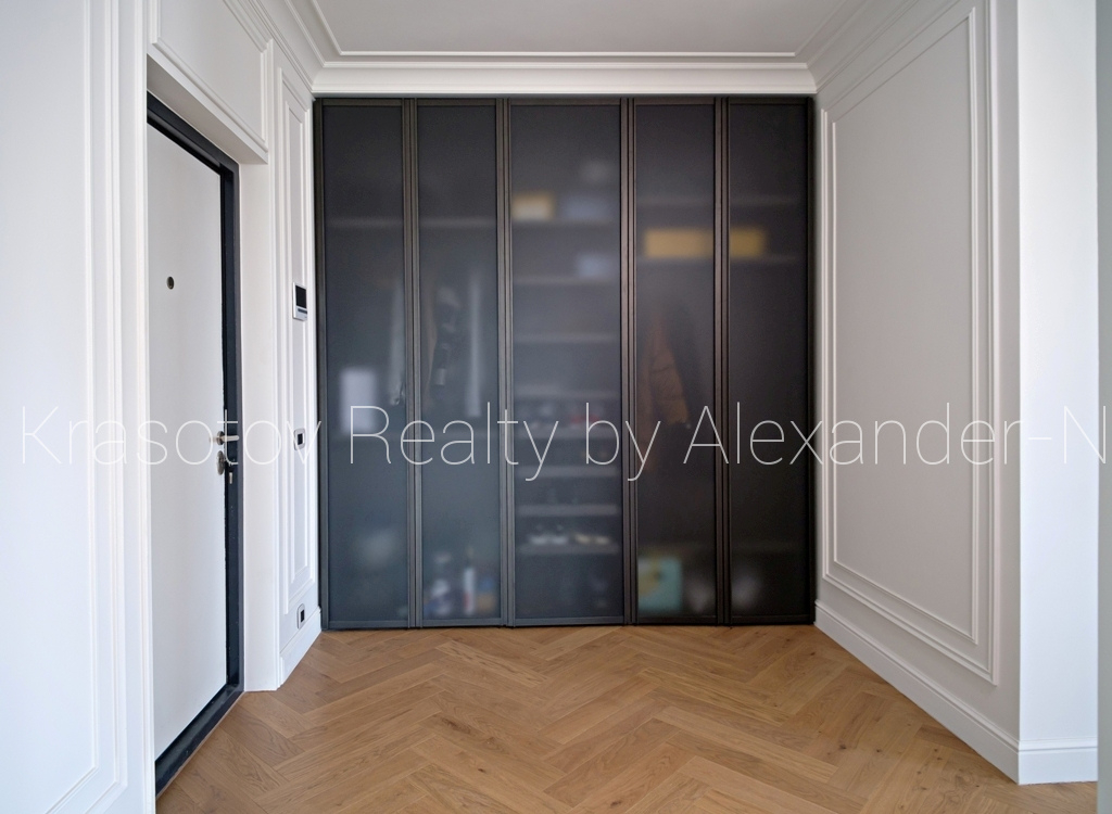 продажа трехкомнатной квартиры номер A-173131 в Приморском районе, фото номер 34